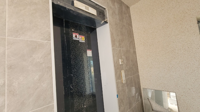 일련번호(14) 내부 전경1