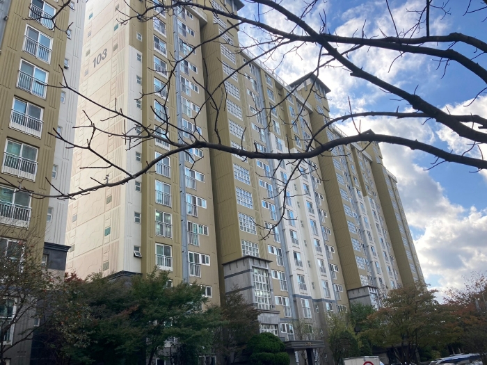 호반베르디움아파트 제103동 북측 전경