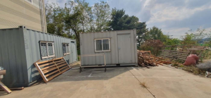 목록1 토지 지상에 소재하는 컨테이너 2동