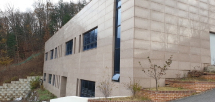 목록3 건물의 측면 전경