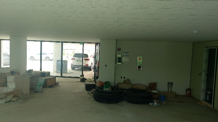 1층 소매점 내부