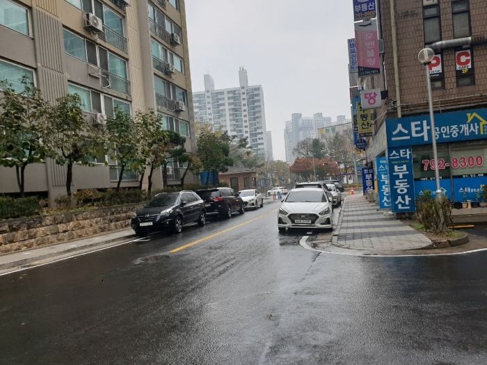 단지 입구