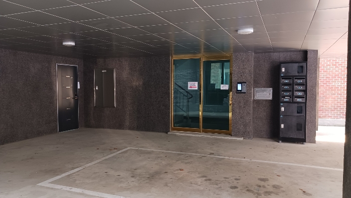 1층 근생 및 주택 출입구, 우편함