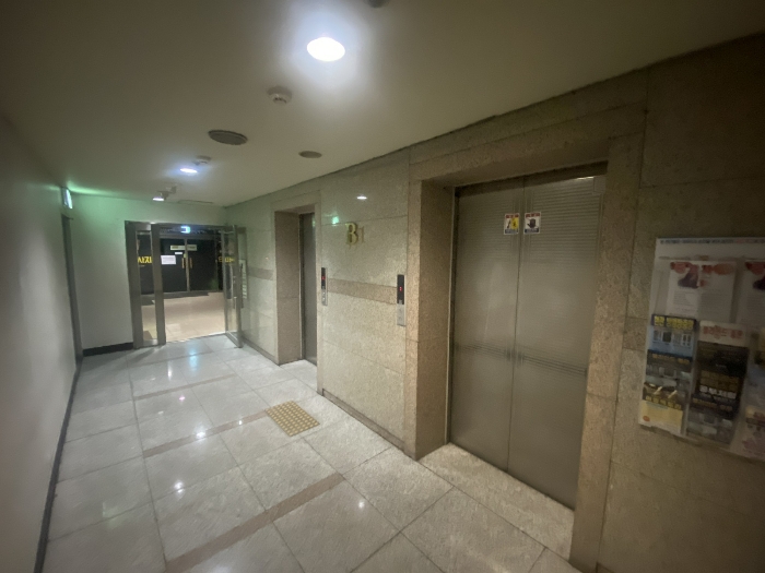 본건 지하1층 복도 전경