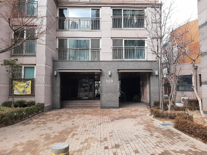 제109동 1층 출입구