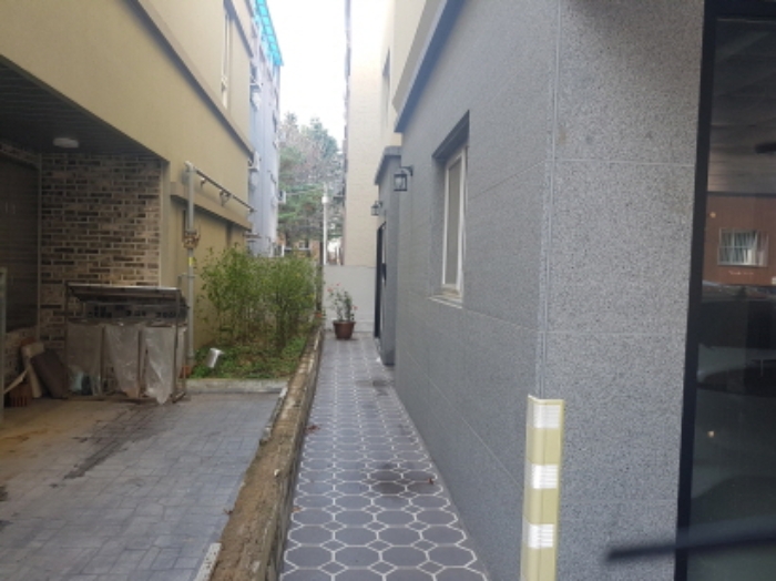 출입구 부분 (2)