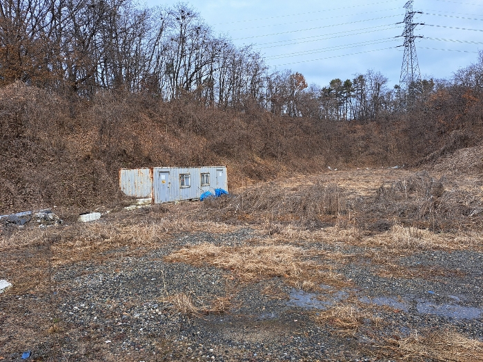 대상물건8 및 그 지상의 평가하지 아니하는 컨테이너