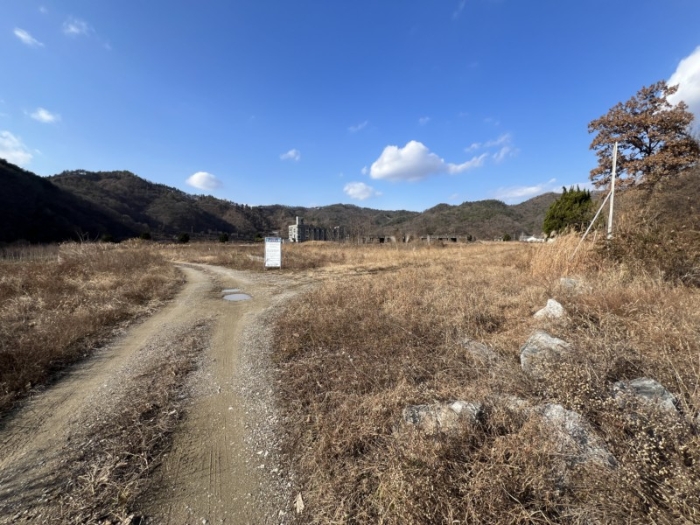 본건 남동측에서 촬영한 전경