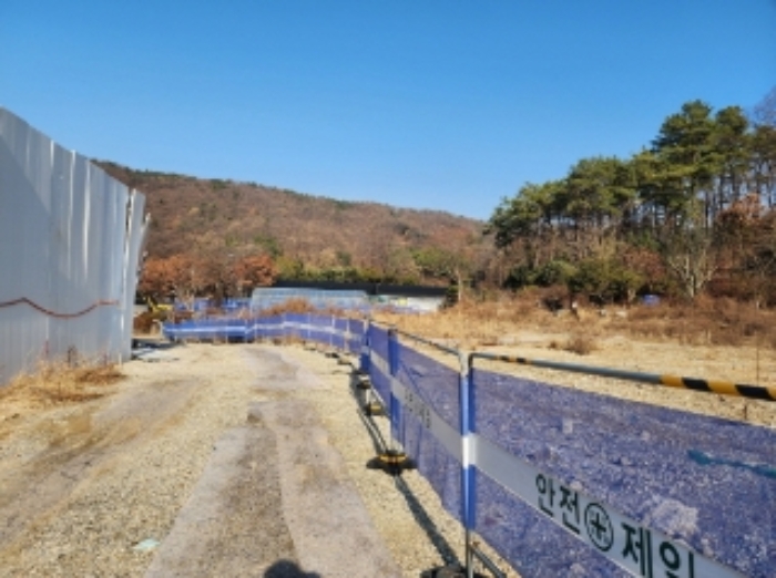 8목록 부동산(290-4) 정면