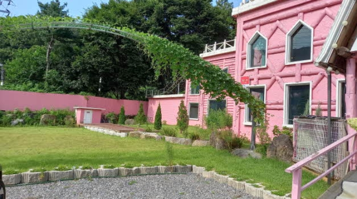 목록1 토지 및 목록2 근린생활시설(베이커리 카페)