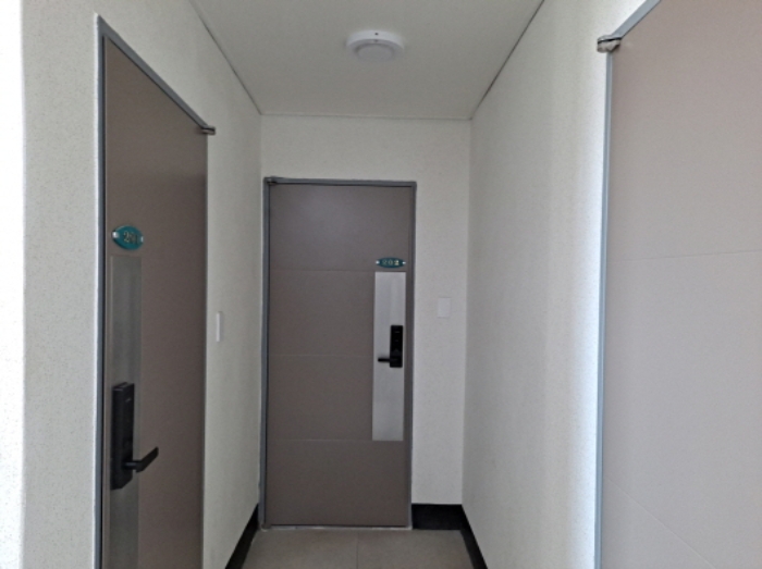 목록 1, 2층 복도