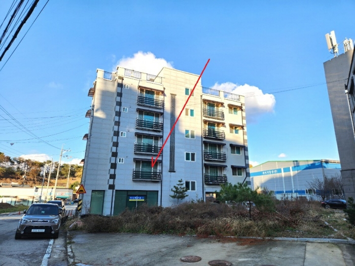 남서측에서 촬영