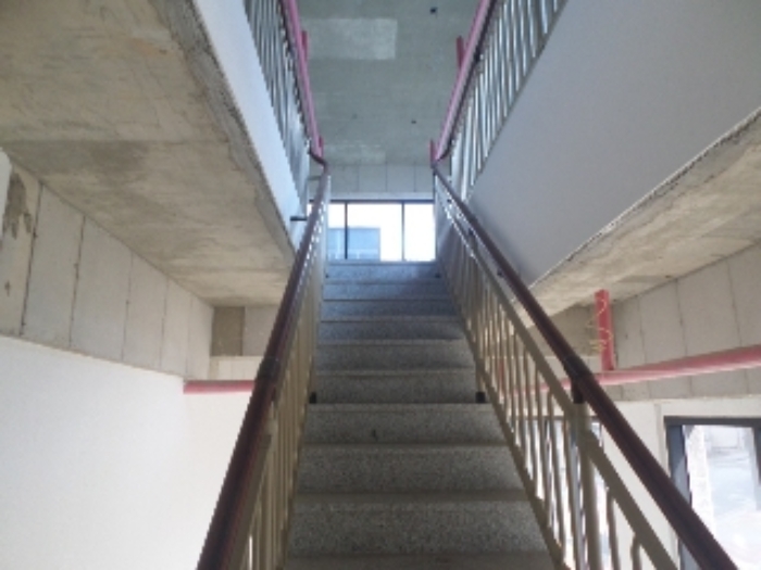 목록9. 106호 계단(목록1.203호와 목록9.106호 연결 계단)