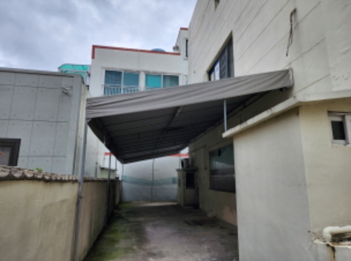 제시외 건물 전경.