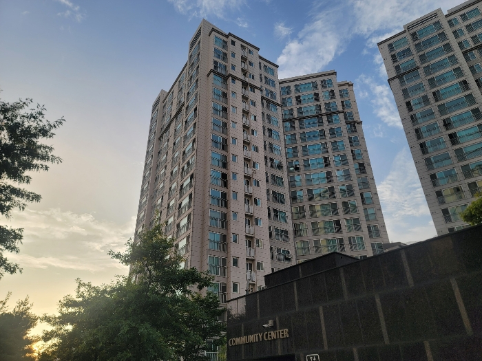 본건 전경
(남동측에서 촬영)