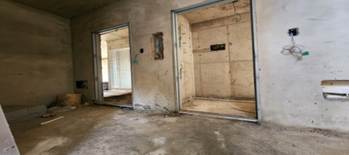 목록8,9 전유부분 출입구 및 공용복도 전경