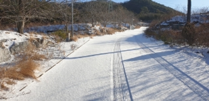 6번 부동산에 접해있는 34번 부동산 도로 모습