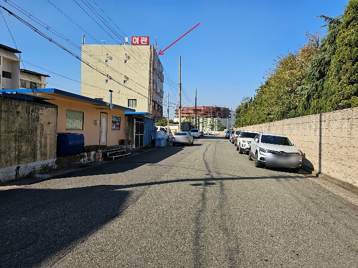 남동측에서 본 주위환경