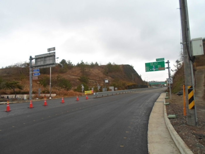 주위환경 (본건 남서측에서 촬영)