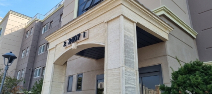 공동현관 출입구