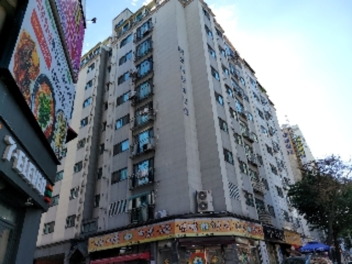 본건 건물 전경