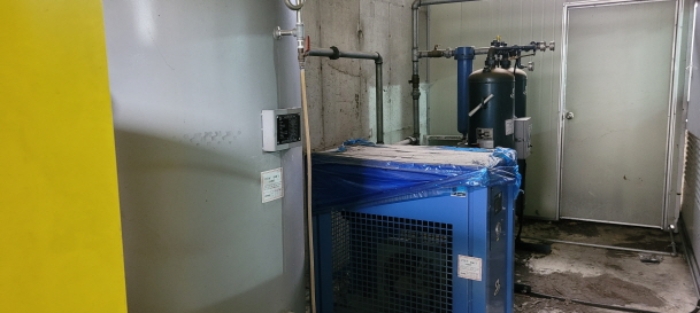 공장저당기계기구 3. Air Compressor 설비 1식
