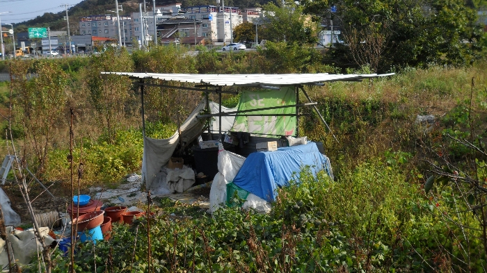 지상 농막 전경