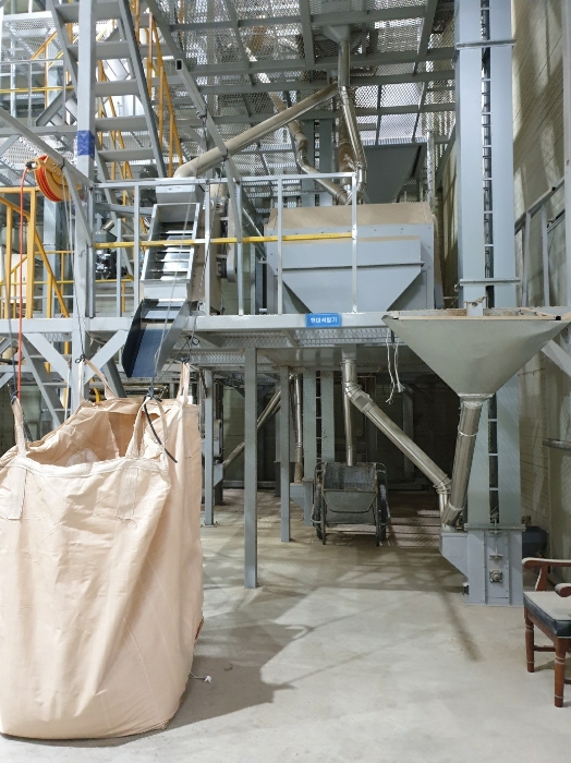 [기계기구 1-1-25) 현미석발기]