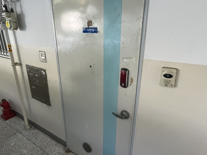 본 건 문 패 전 경