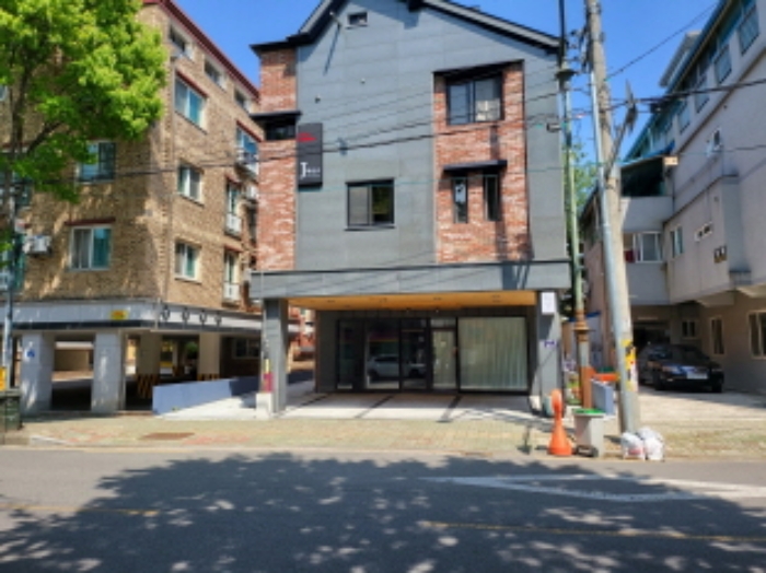 목록1과 목록2의 부동산 전경