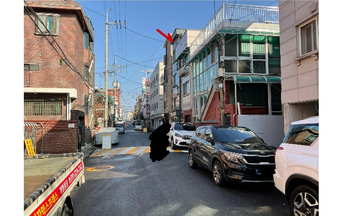 본건 남서측에서 촬영