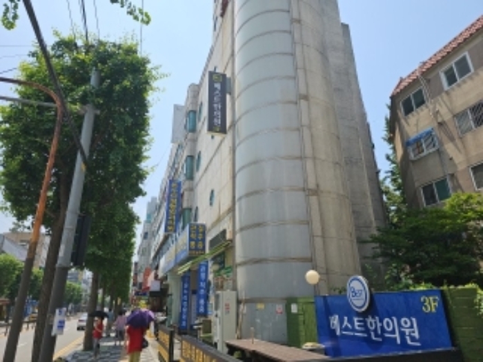 전물전경(우측에서 좌측방향)