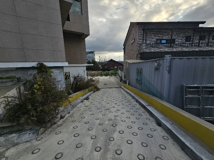 본건 지하주차장