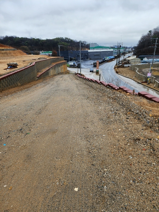 기호 (1) 토지 진입도로 전경