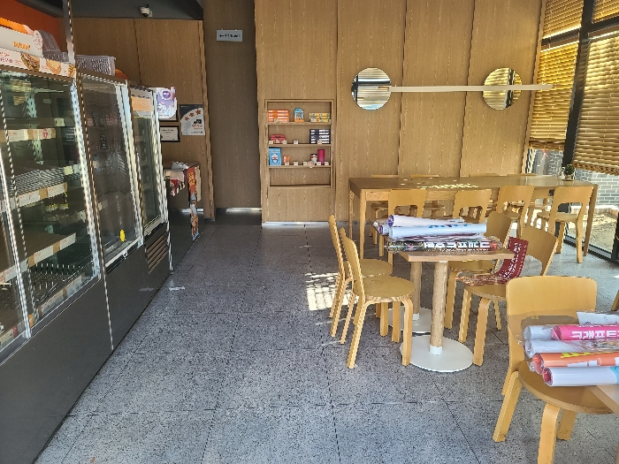 본건 내부 전경