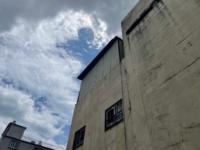 [ 제시외건물 기호 ㉠ ]