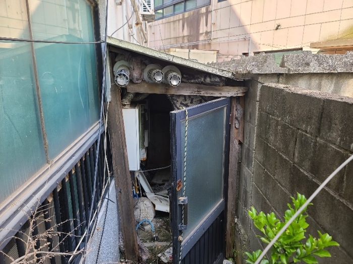 제시외건물(㉠)