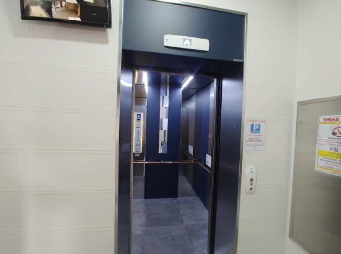 엘리베이터실 모습