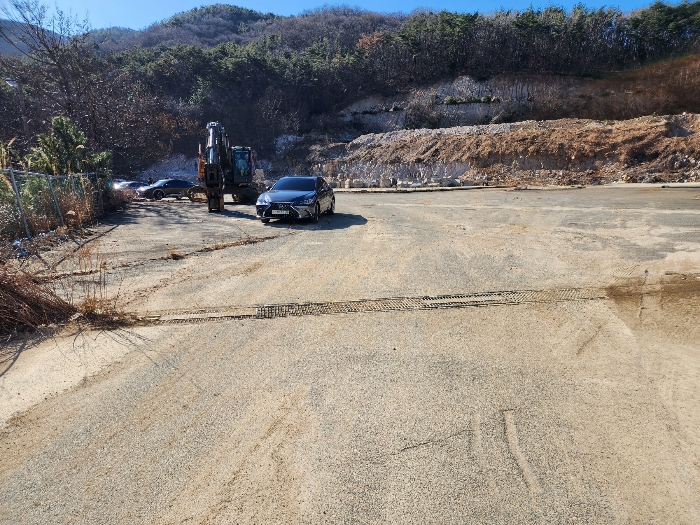 기호 1 북동측 입구