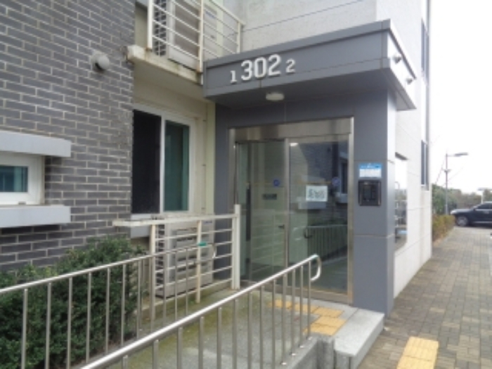 본호(1층 101호) 1층 출입구