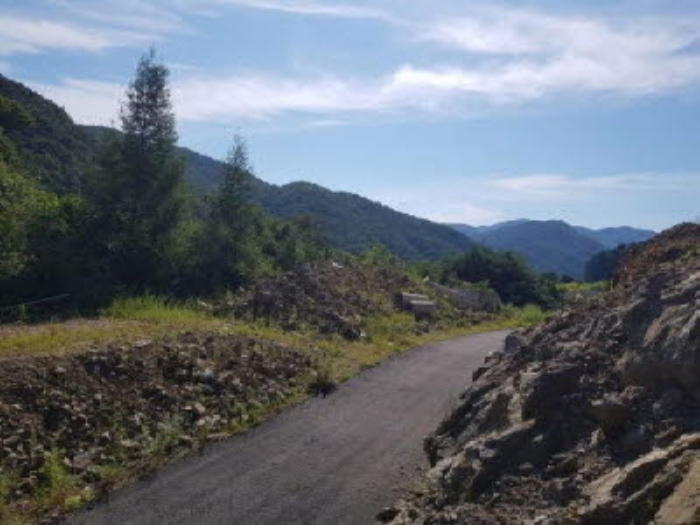 7,12,21번 토지(13번 현황 도로 아래쪽에 위치)