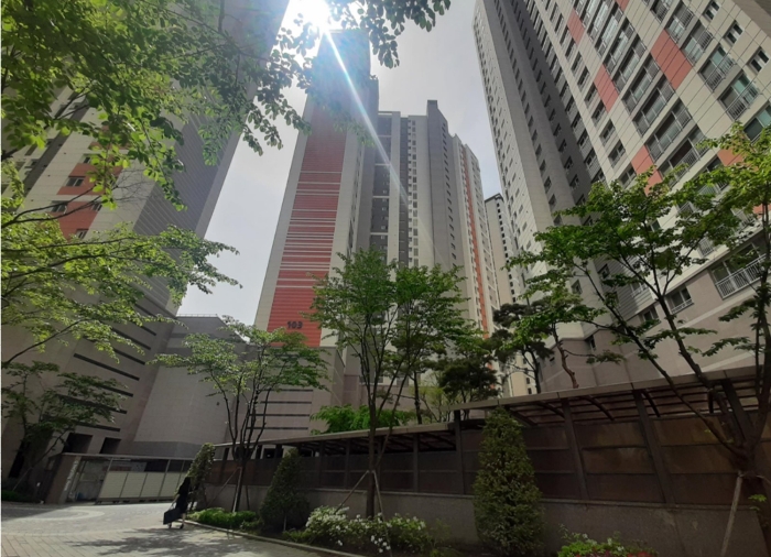 인근전경(북동측 인근에서 찍은 전경)