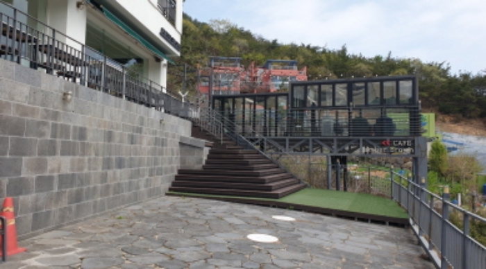 제시외 철골조 테라스