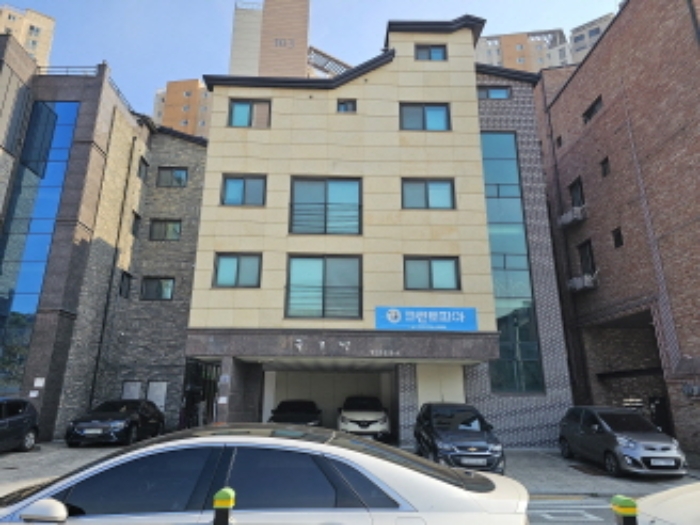 외관(1층 점포 상호