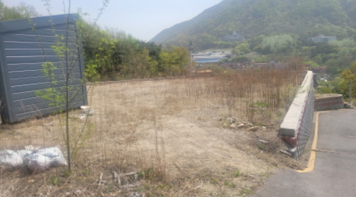 경북 칠곡 동명면 기성리 산75. 지상의 전경