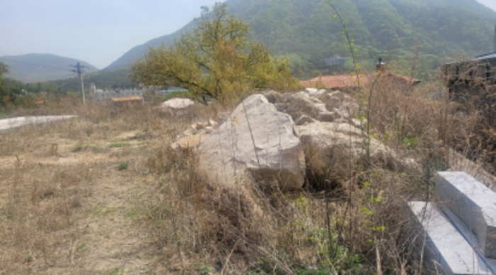 경북 칠곡 동명면 기성리 산75. 지상의 전경