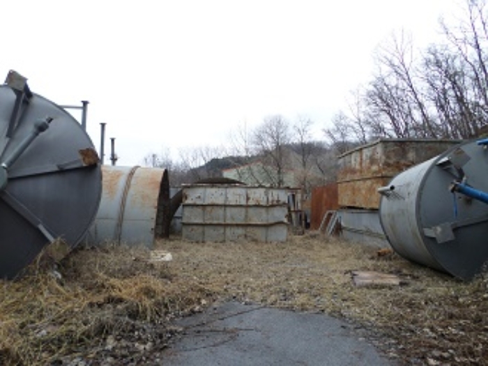 목록2에 소재하는 철구조물