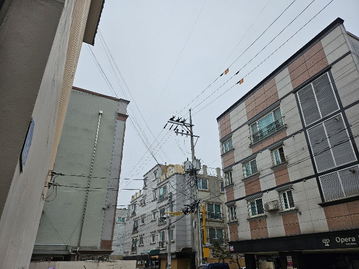 본건 남동측 주위환경