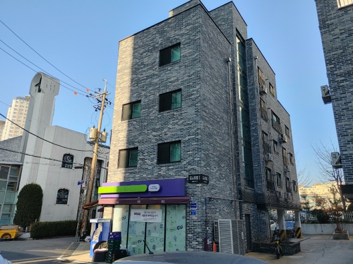 대상물건 전경(남측에서 촬영)