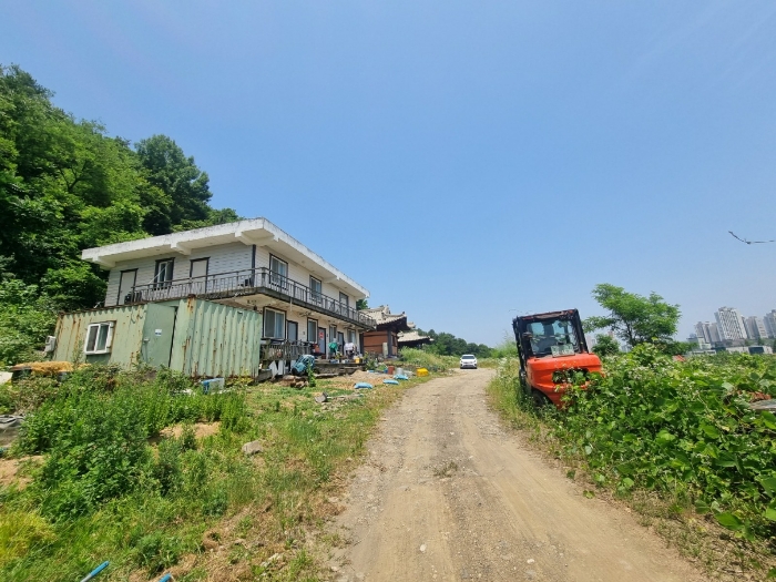 일련번호 (8) 전경